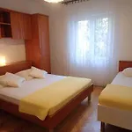 - Paklenica Riviera 36550 Apartmán Seline